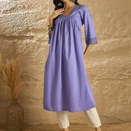 House of Pataudi Women V Neck Pure Cotton Empired Cotton Kurta-image-13