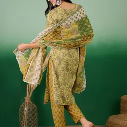sangria Women Pure Cotton Kurta Pant Dupatta Set image 2