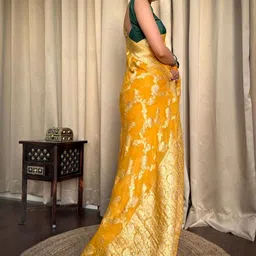 CaniBani Ethnic Motifs Zari Silk Blend Banarasi Saree image 2