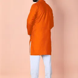 AWM Men Cotton Solid Straight Kurta image 2