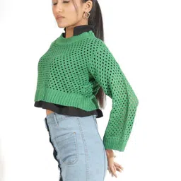 Kotty Women Crop Pullover image 4