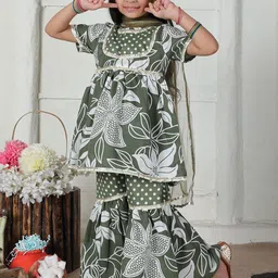 Cutiekins Girls Floral Printed Regular Gotta Patti Kurta with Sharara & Dupatta image 2