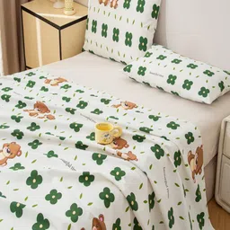 JC HOME White & Green Floral 140 TC King Bedsheet with 2 Pillow Covers image 3