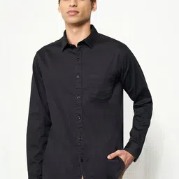 Peregrine by Pantaloons Men Casual Shirt image 2
