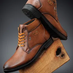 TRM Round Toe Chelsea Boots image 3