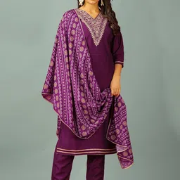 JDS LIFESTYLE Women Floral Embroidered Regular Thread Work Kurta with Trousers & With Dupatta-picture-30