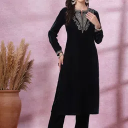 Nayam By Lakshita Floral Yoke Design Straight Zari Velvet Kurta with Trouser & Dupatta-picture-10