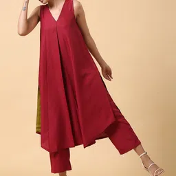GoSriKi V-Neck A-Line Kurta With Trousers image 5