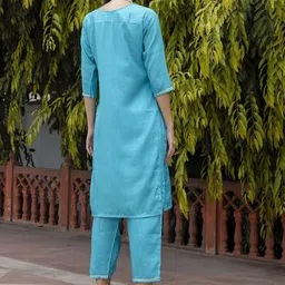 VredeVogel Women Floral Regular Kurta with Trousers & With Dupatta image 3