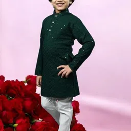Qtsy Boys Ethnic Motifs Embroidered Regular Mirror Work Pure Cotton Kurta with Pyjamas image 3