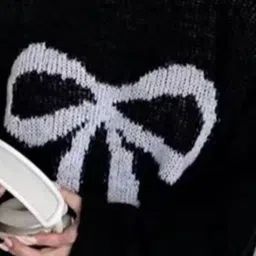 StyleCast Men Printed Longline Pullover with Embellished Detail image 2