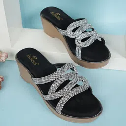 Dollphin Women Textured Wedge Sandals-picture-31