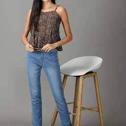 SHOWOFFFF Floral Print Crepe Peplum Crop Top image 2