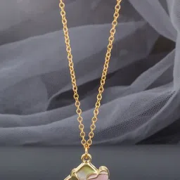 SZN Gold-Plated Diamond Shaped Pendants With Chains image 3