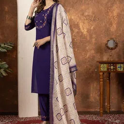 Peach Petals Floral Embroidered Thread Work Straight Kurta With Trousers And Dupatta image 3