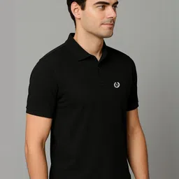 LEE BONEE Men Black Printed Tshirts image 5