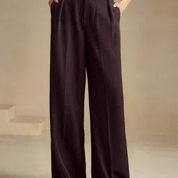 Chemistry Women Relaxed Straight Leg High-Rise Pleated Trousers-picture-12