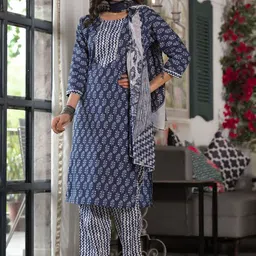 NAINVISH Floral Printed Gotta Patti Straight Kurta With Trousers And Dupatta image 5