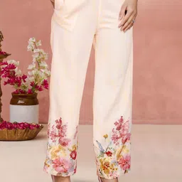 Snowdrip Floral Printed Round Neck Three Fourth Sleeve Tunic With Trousers Co-Ords image 2