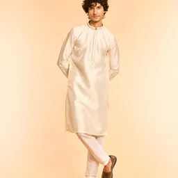 Diwas by Manyavar Thread Work Mandarin Collar Straight Kurta-picture-40