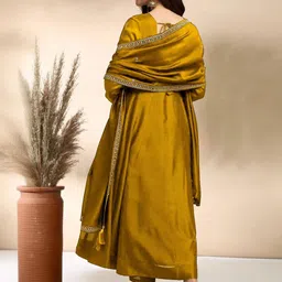 all about you Women Ethnic Motifs Embroidered Panelled Thread Work Kurta with Trousers & With Dupatta image 4