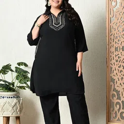 PrettyPlus by Desinoor.com Plus Size Embroidered Mirror Work Roman Silk Tunic With Trouser-image-85