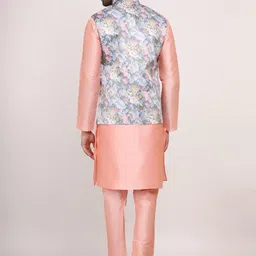 JEXI Men Floral Printed Thread Work Kurta image 3