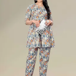 KANUDA Women White Poly Crepe Kurta Sets-image-12