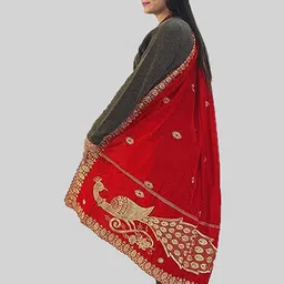 HAUTEMODA Peacock Motif Embroidered Thread Work Velvet Dupatta image 3