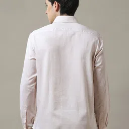 Arrow Men Classic Tailored Fit Spread Collar Solid Cotton Formal Shirt image 5