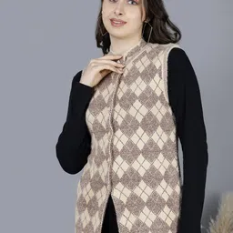 Chatanya Geometric Printed Cardigan image 5