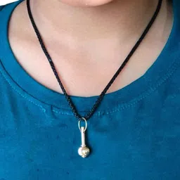 VANISHREE WORLD Yellow Brass Pearls Gold-Plated Pendant-picture-41