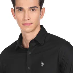 u.s. polo assn. Men Regular Fit Solid Spread Collar Casual Shirt image 5