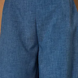 InWeave Women Floral Printed Linen Kurta with Palazzo image 3