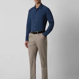Van Heusen Men Spread Collar Micro Ditsy Printed Slim Fit Formal Shirt image 5