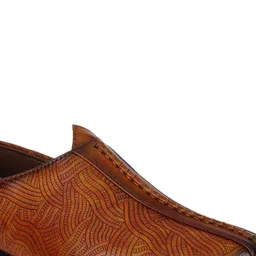 OCIO Men Textured Slip-On Lightweight Sneakers image 3