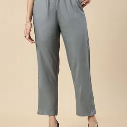 De Moza Women Relaxed Trousers-picture-28