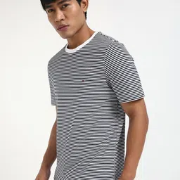 Tommy Hilfiger Men Striped Round Neck Cotton T-shirt image 4
