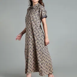 NAIDU HALL Women Printed Maxi Nightdress image 2