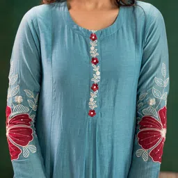 Moda Rapido Women Floral Embroidered Panelled Thread Work Chanderi Silk Kurta with Trousers & With Dupatta image 5