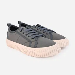 Styli Men Sneakers image 3