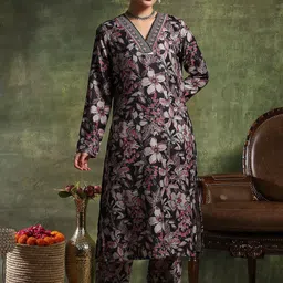 Nayam By Lakshita Floral Printed V-Neck Thread Work Straight Kurta With Palazzos-picture-38
