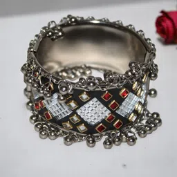 Jolly Faces Women Wraparound Bracelet image 3