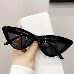 EYMEN I Unisex Cateye Sunglasses with Polarised and UV Protected BLACK CAT EYE 333 image 5