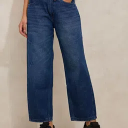 SHOWOFFFF Women Comfort Relaxed Fit High-Rise Light Fade Clean Look Jeans-picture-29