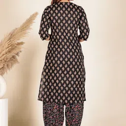 Aramya Women Floral Printed Regular Pure Cotton Kurta with Salwar image 3
