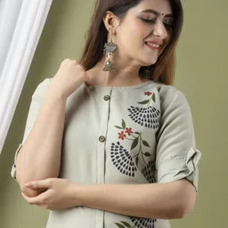 zivapez Women Floral Print Pure Cotton Frontslit Kurta image 4