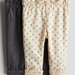 H&M Infant Girls 2-Pack Paper Bag Trousers-picture-33