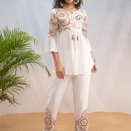 Vishudh Off White Floral Embroidered Bell Sleeves Tie-up Neck Top With Trousers-picture-6