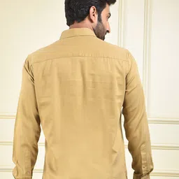 Crimsoune Club Men Solid Shirts image 4